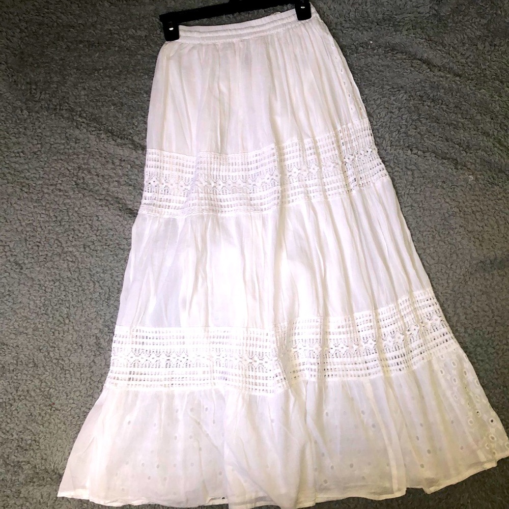 White Cotton Skirt, brand ME 2 Magic - Picture 2 of 4